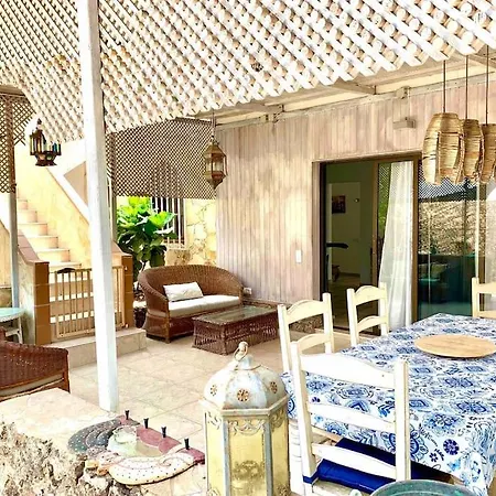 Feriehus Casa Delfin *